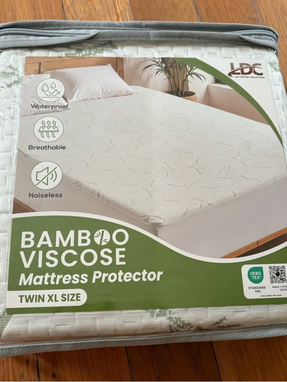 Twin XL size Bamboo Waterproof Mattress Protector with 16